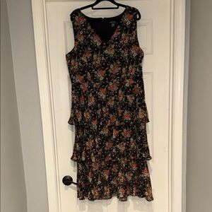 Nine West Black Floral Midi Dress
